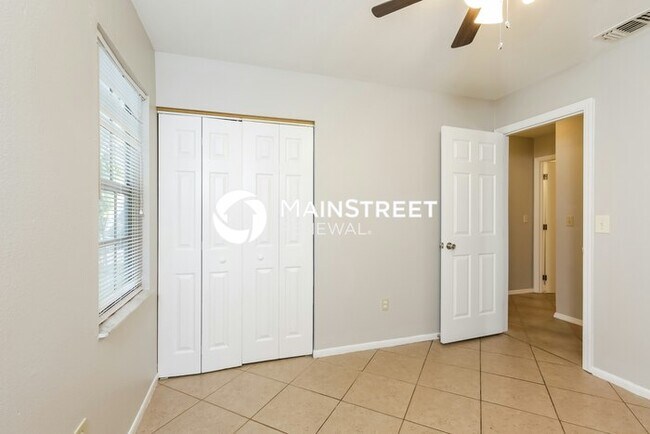 Building Photo - 3 Bedroom Pet-Friendly Home in North Port, FL with Main Street Renewal