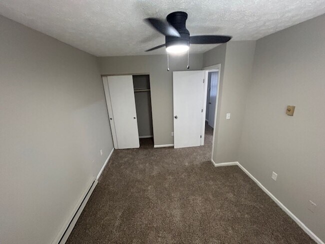 Building Photo - Rent Promotion - $500 off 2nd Month Rent if lease signed by 2/15/26.