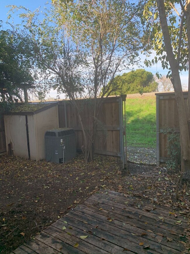 Building Photo - The American River is your backyard! 2 Bedroom 2.5 Bath Townhome