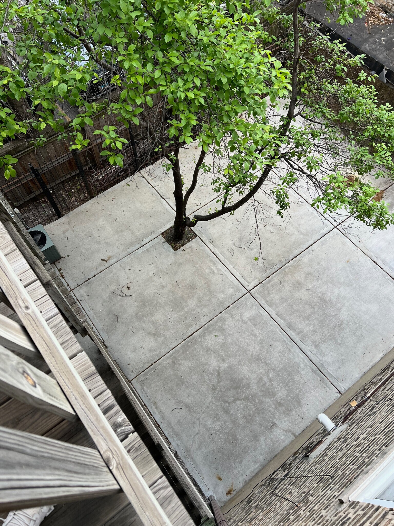 Accessible (via outdoor living space) courtyard. - 2057 W Chicago Ave