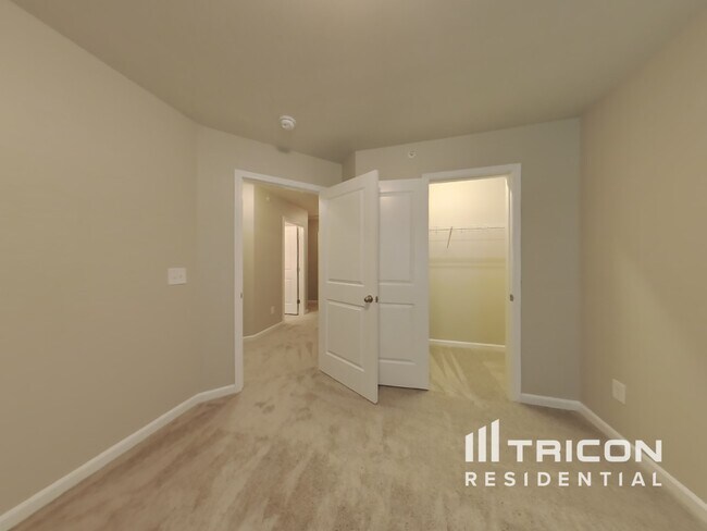 Building Photo - 107 Hickory Sta Ln