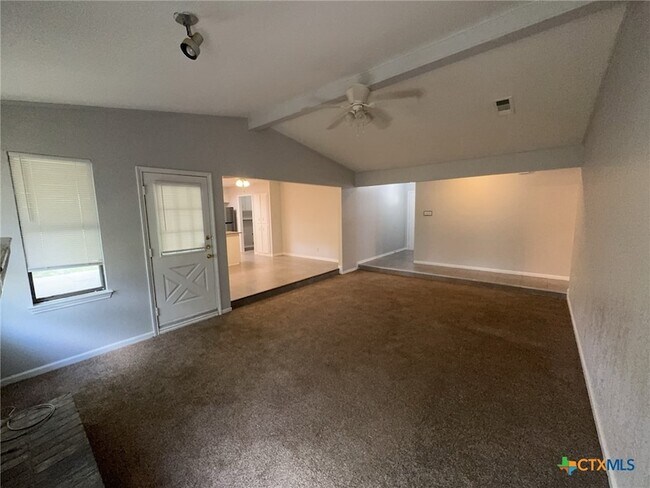 Building Photo - 1704 Big Bend Dr