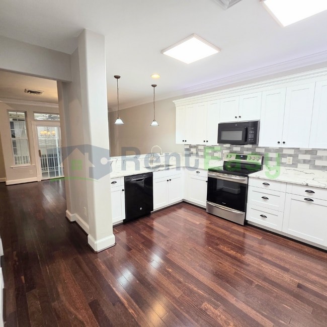 Building Photo - 3023 Bay Shore Ln