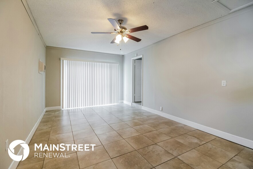 Building Photo - 7613 Avonwood Ct