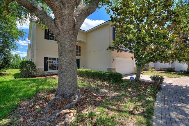 Building Photo - 546 Windsor Pl
