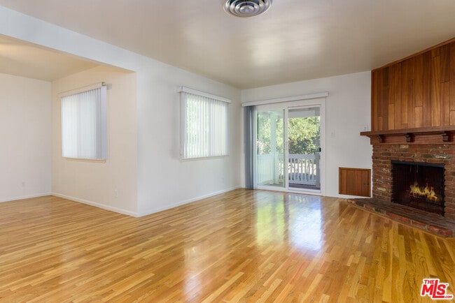 Building Photo - 15111 Marlin Pl