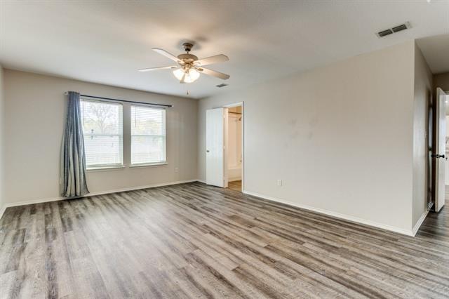 Building Photo - 1721 Southridge Ln