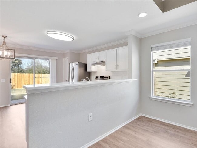 Building Photo - 1716 Anise Dr