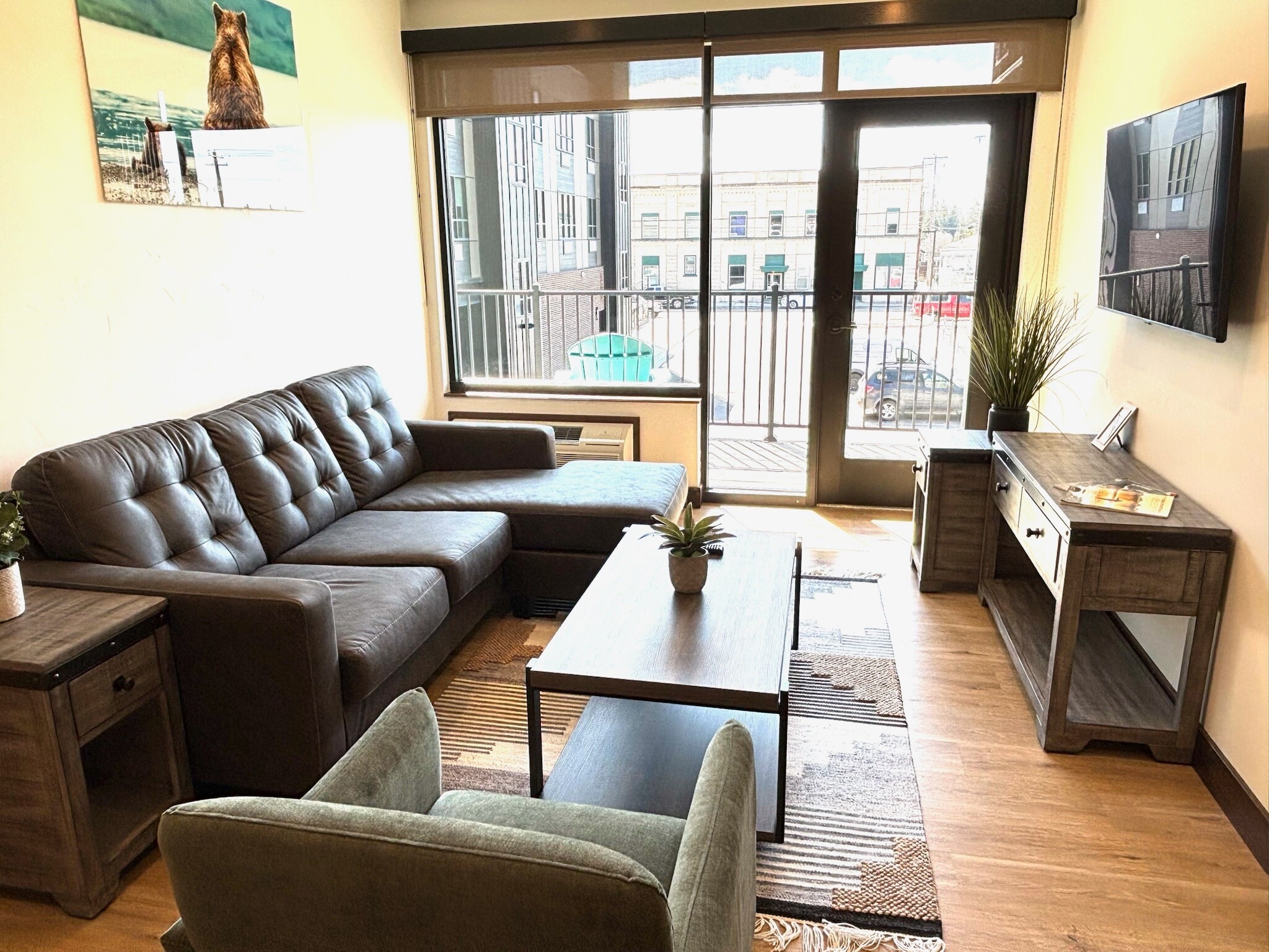 Building Photo - 510 Nucleus Ave