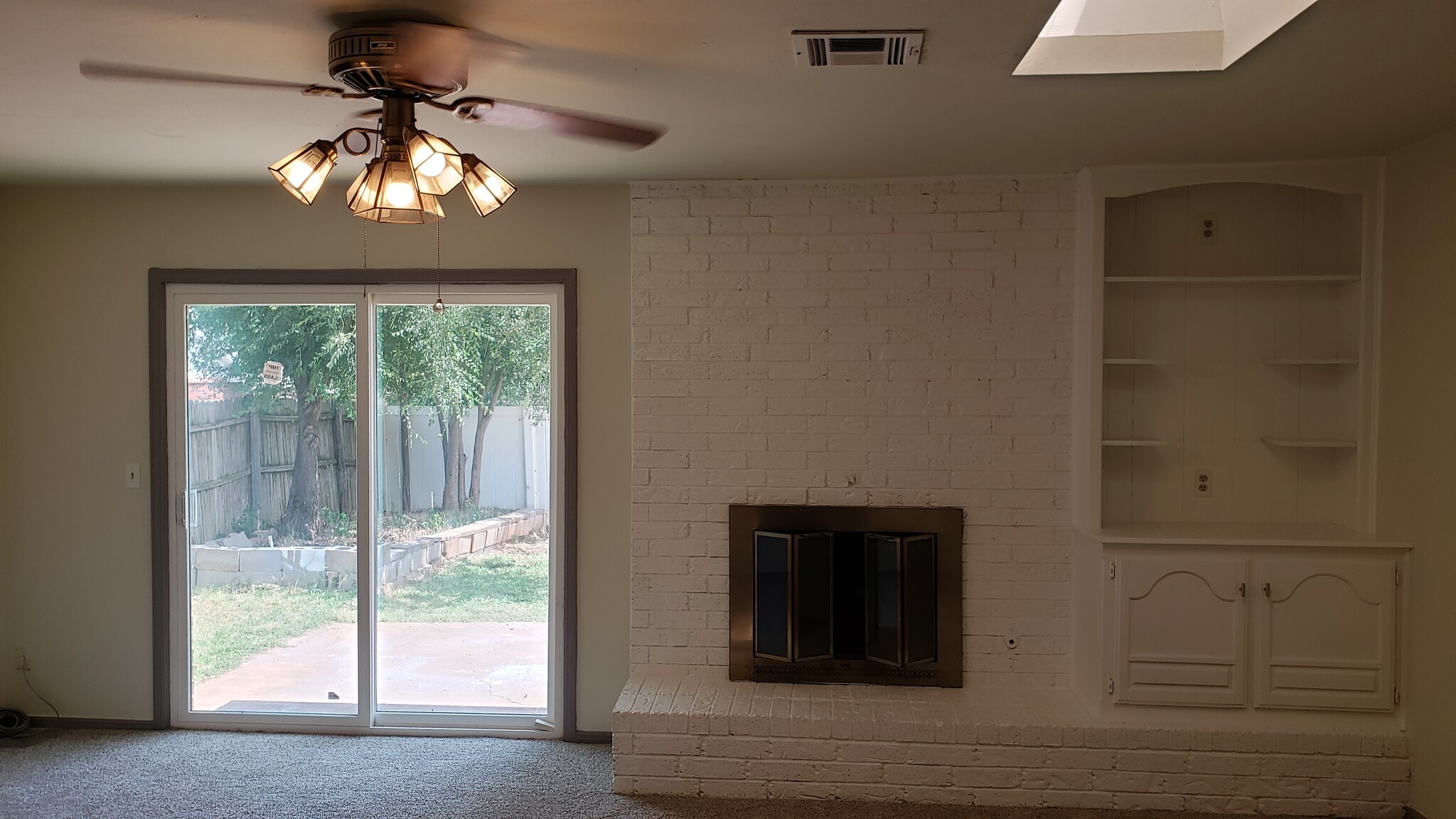 Livingroom - 5312 Chad Rd