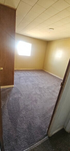 Building Photo - 72 Brothers Ln