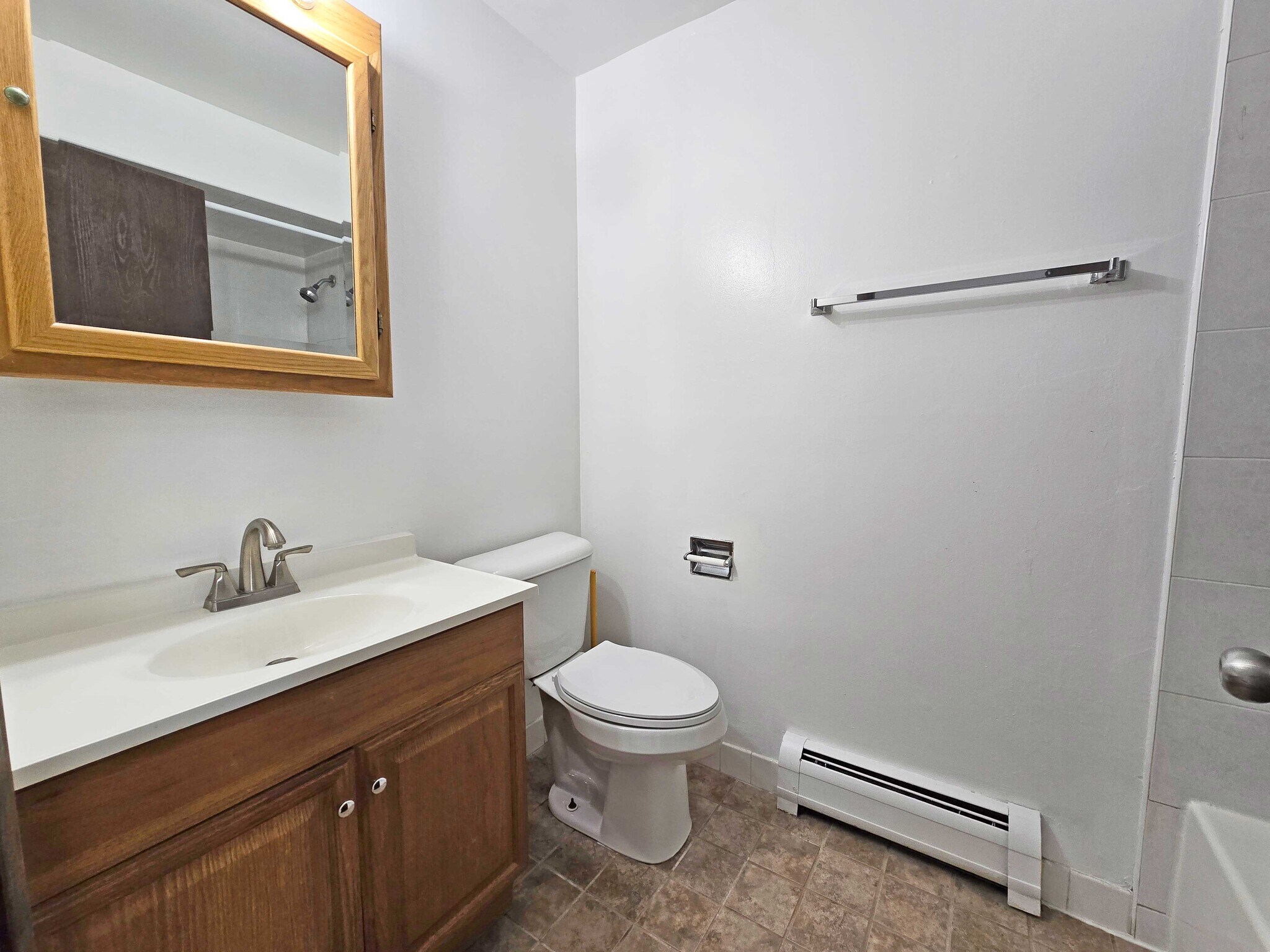 Building Photo - 2 Paxos Dr