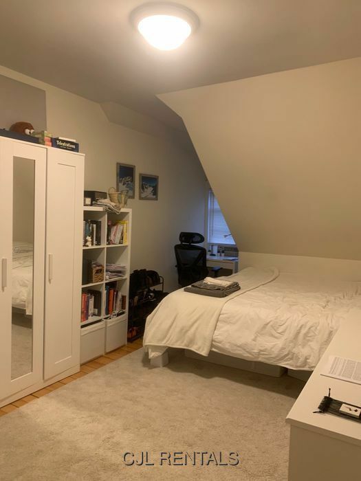 Building Photo - 356a Harvard St