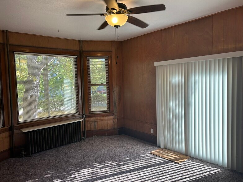 Building Photo - 1131 Jessie St