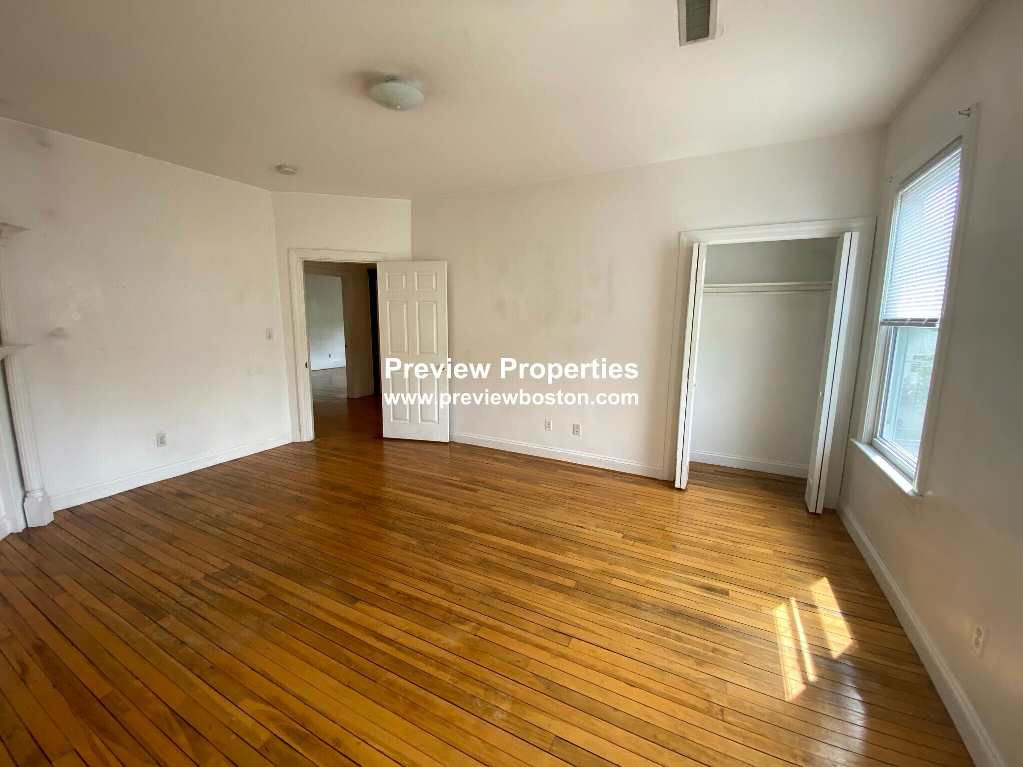 Building Photo - 44 Champney St