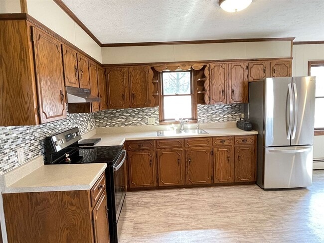 Building Photo - 154 Trenton Ave