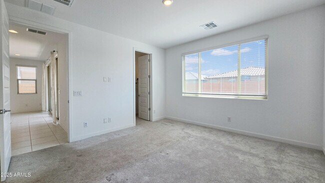 Building Photo - 2563 W Hidalgo Ave