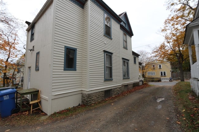 Building Photo - 54 East St