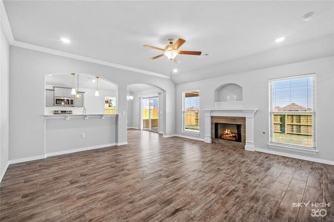 Building Photo - 64 S Benchmark Ln