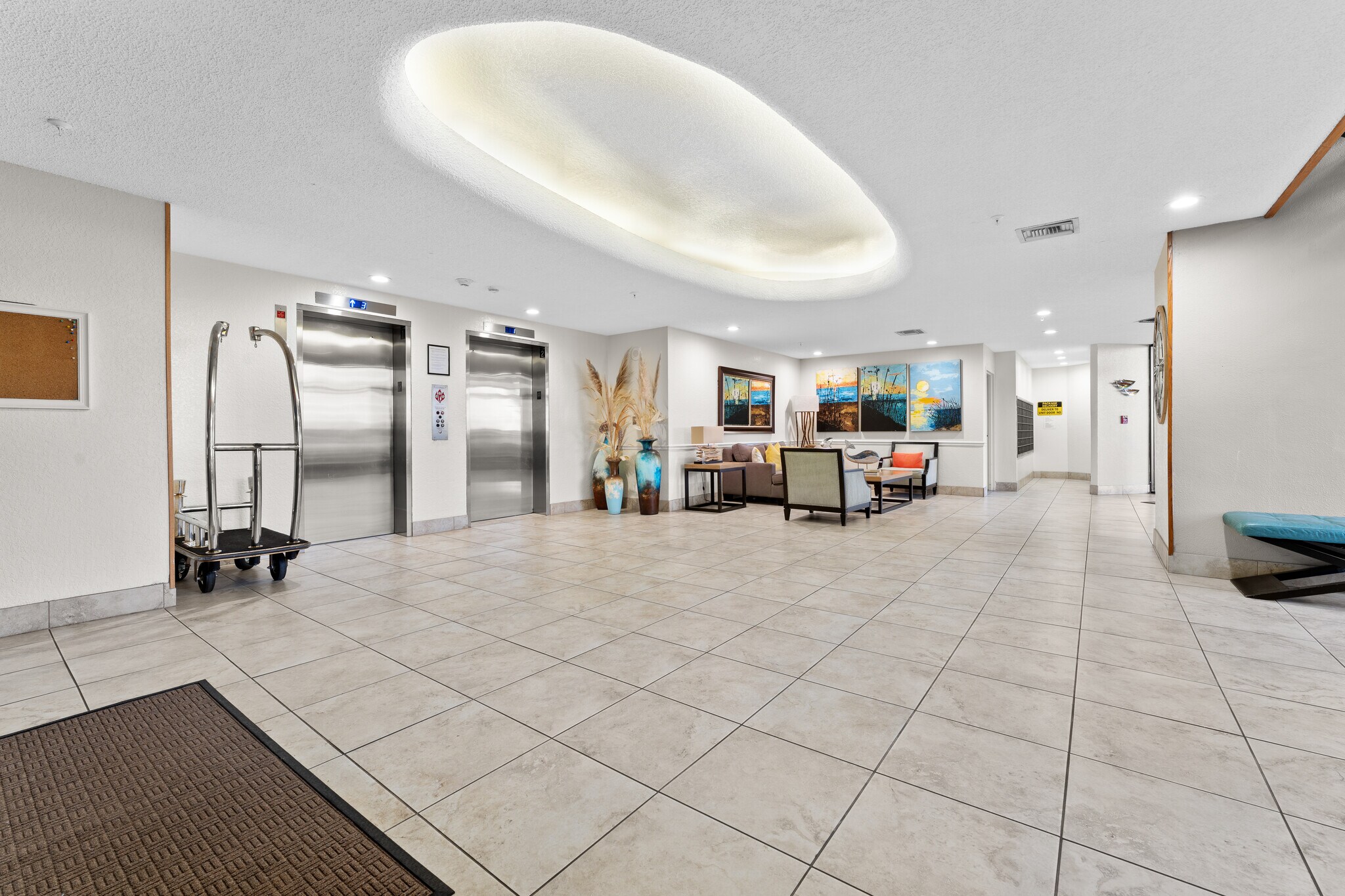 Building Photo - 6287 Bahia del Mar Cir