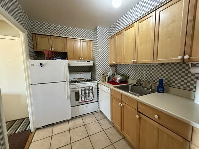 Building Photo - 1209 Island Dr