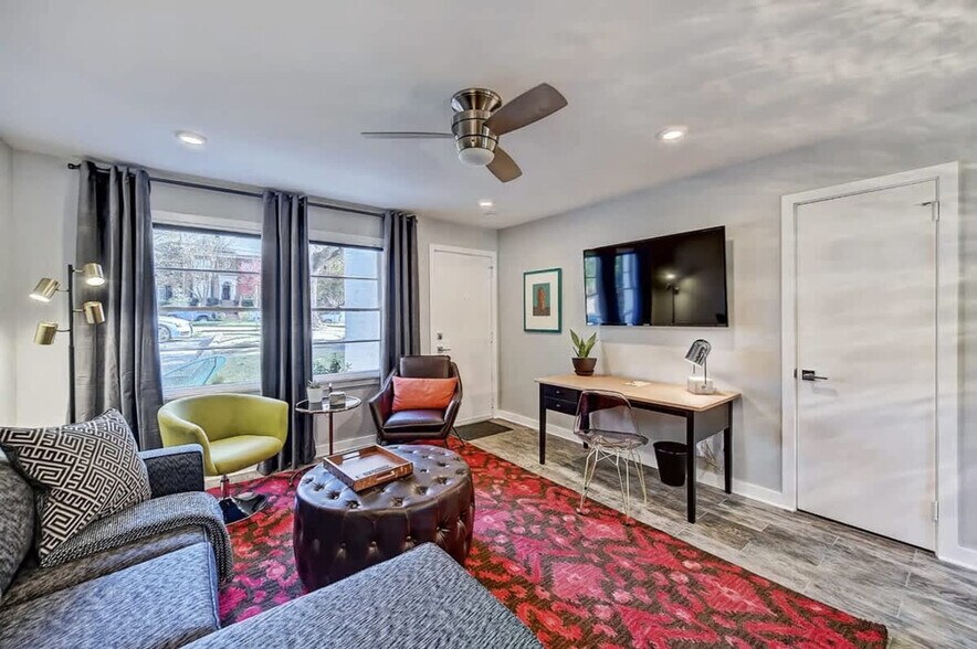 Building Photo - 510 Queens Rd