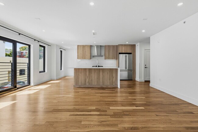 Building Photo - 6 Devine Wy