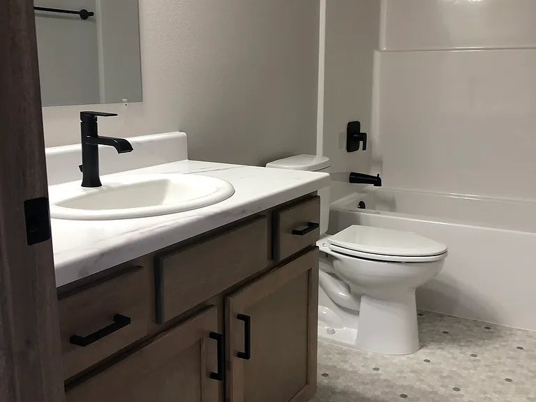 Building Photo - 5712 E Avett Pl