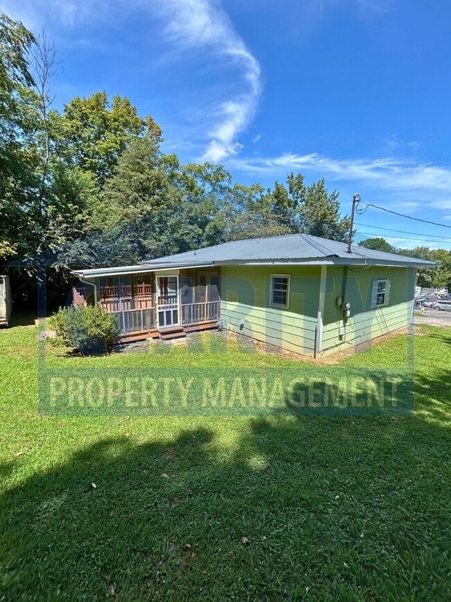 Building Photo - Beautiful 3-Bedroom, 1-Bath Home!