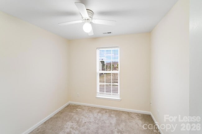 Building Photo - 4901 Sunburst Ln