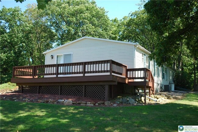 Building Photo - 9740 Dietrich Rd