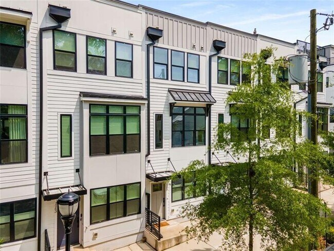 Building Photo - 1265 Wright Ln SE
