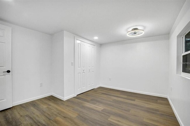 Building Photo - 414 Monroe Ln