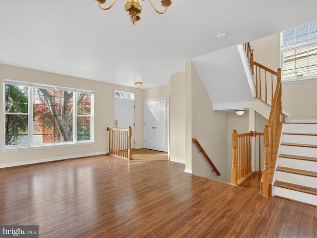 Building Photo - 3844 Koval Ln