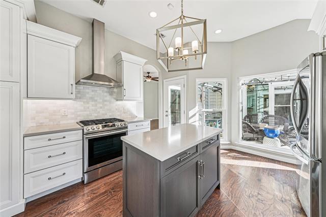 Building Photo - 7108 Chateau Dr