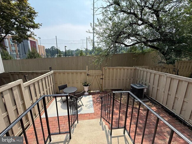 Building Photo - 3766 Keller Ave