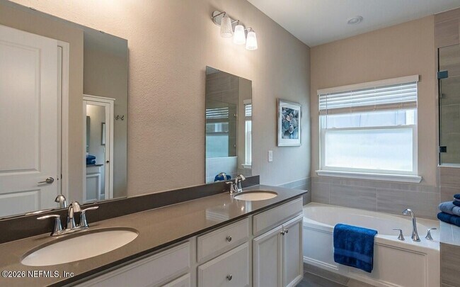 Building Photo - 378 Varner Wy