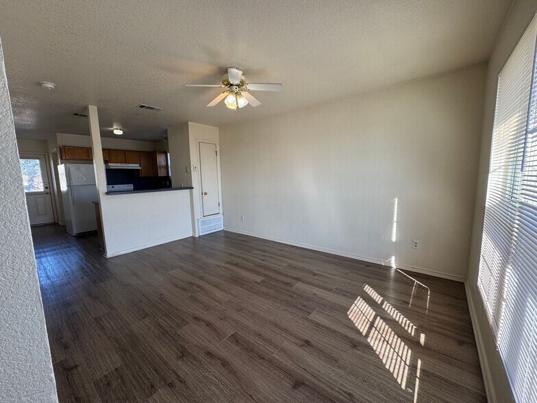 Building Photo - 1707 Kylie Cir