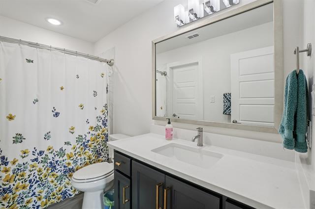 Building Photo - 3960 Medio Creek Dr