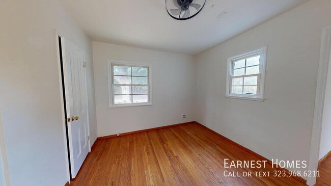 Building Photo - 17115 Parthenia St
