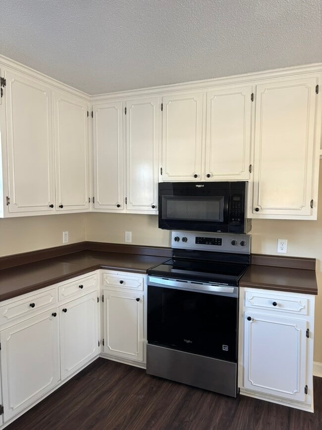 Building Photo - 2314 Hannah Creek Rd