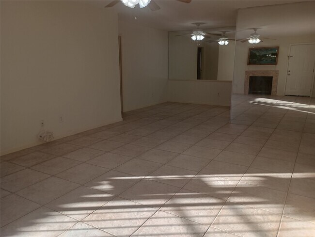 Building Photo - 8787 Brae Acres Rd