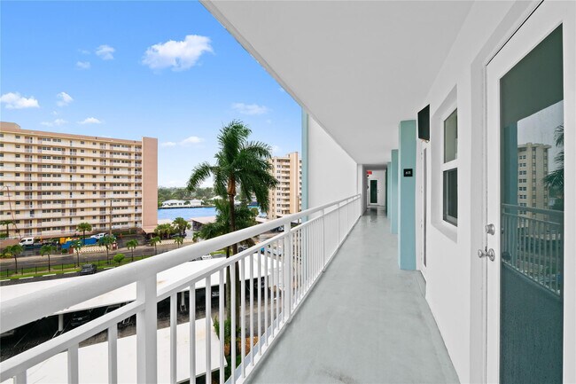 Building Photo - 201 N Ocean Blvd