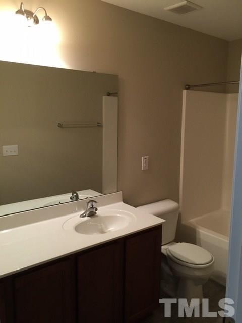 Building Photo - 4439 Middletown Dr
