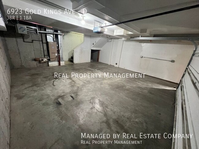 Building Photo - 6923 Gold Kings Ave