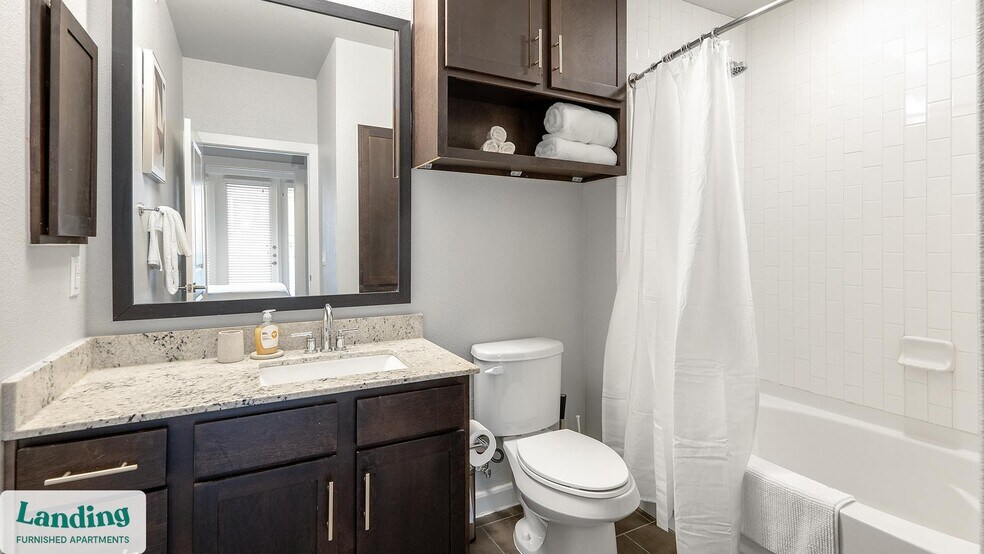 Building Photo - 4300 Cromwell Dr