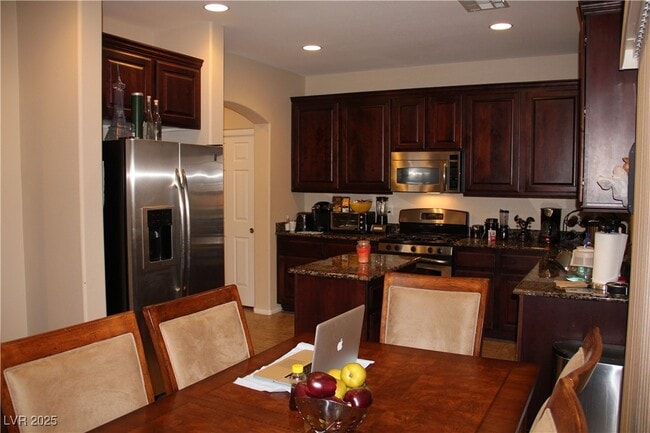 Building Photo - 505 Dolphin Point Ct