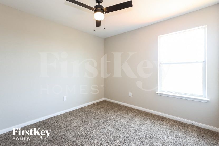 Building Photo - 11803 Luckey Vista
