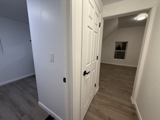 Building Photo - 5044 S Old 3C Rd