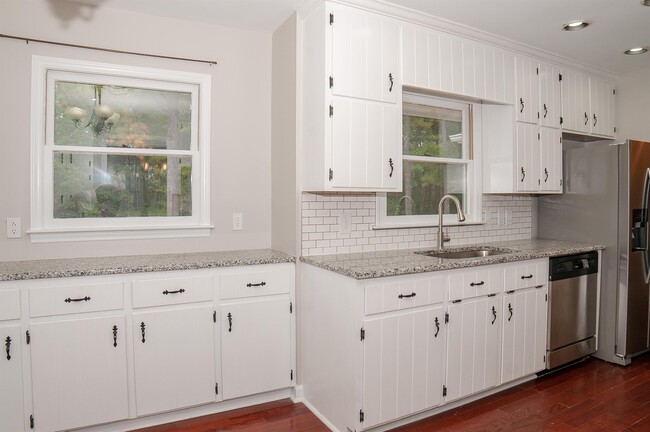 Building Photo - 1417 Owls Nest Rd